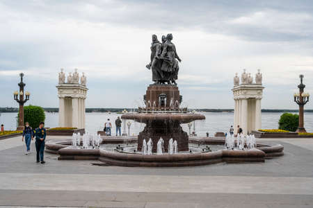 Monument fountain with dancing women on the Volga River embankment in Volgograd in Russia. Cloudy day May 26, 2021のeditorial素材