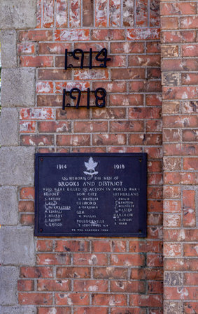 Brooks cenotaph Brooks Alberta Canadaのeditorial素材