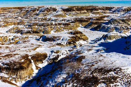 Snow starts to melt in Horseshoe Canyon, Drumheller, Alberta, Canadaの写真素材