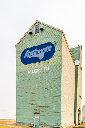 Majestic wooden giants of the prairies some are still standing as an icon of an era long gone.のeditorial素材