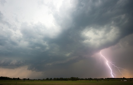 Thunder and lightning at the end of a hot and moistly day in the Netherlands