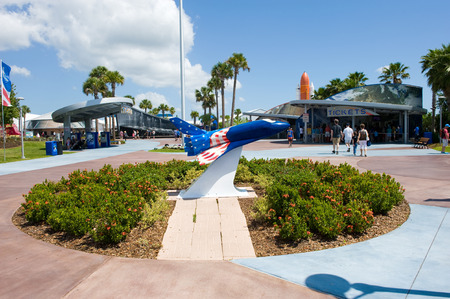 KENNEDY SPACE CENTER, FLORIDA, USA - APRIL 27, 2016: The entrance of the visitor complex of Kennedy Space Center near Cape Canaveral in Floridaのeditorial素材