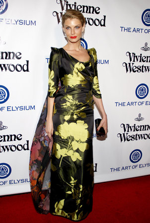 Angela Lindvall at the Art Of Elysium's 9th Annual Heaven Gala held at the 3LABS in Culver City, USA on January 9, 2016.のeditorial素材