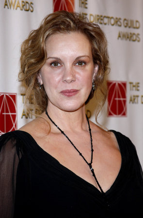 Elizabeth Perkins at the 13th Annual Art Directors Guild Awards held at the Beverly Hilton hotel in Beverly Hills on February 14, 2009.のeditorial素材