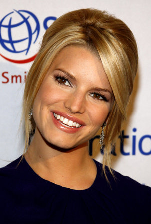 Jessica Simpson at the Operation Smile 25th Anniversary Gala held at the Beverly Hilton in Beverly Hills, USA on October 5, 2007.のeditorial素材