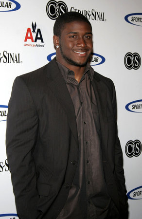 Reggie Bush at the 21st Annual Sports Spectacular held at the  Hyatt Regency Century Plaza in Century City, USA on June 11, 2006.のeditorial素材