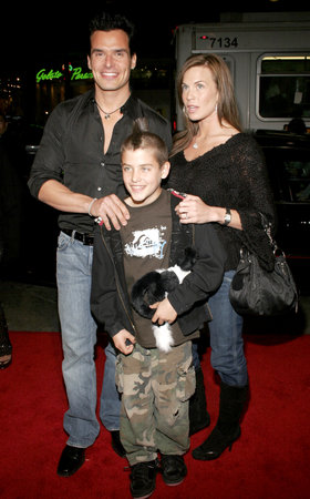 HOLLYWOOD, CA - FEBRUARY 02, 2006: Antonio Sabato Jr. at the World premiere of 'Firewall' held at the Grauman's Chinese Theatre in Hollywood, USA on February 2, 2006.のeditorial素材