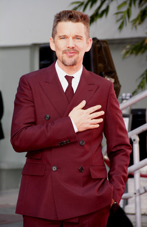 Ethan Hawke at the Ethan Hawke Hand And Footprint Ceremony held at the TCL Chinese Theatre in Hollywood on January 8, 2015.のeditorial素材