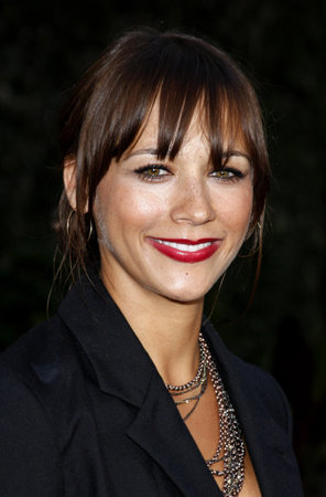 Rashida Jones at the Los Angeles premiere of 'Funny People' held at the ArcLight Cinemas in Hollywood on July 20, 2009.のeditorial素材