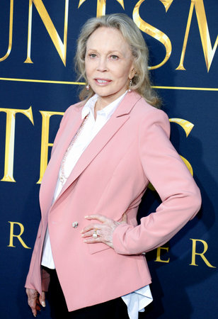 Faye Dunaway at the Los Angeles premiere of 'The Huntsman: Winter's War' held at the Regency Village Theatre in Westwood, USA on April 11, 2016.のeditorial素材