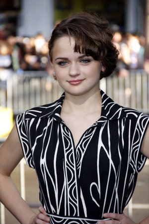 Joey King at the Los Angeles premiere of 'If I Stay" held at the TCL Chinese Theatre in Los Angeles, USA on August 20, 2014.のeditorial素材