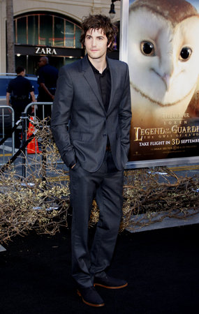 Jim Sturgess at the Los Angeles premiere of 'Legends of the Guardians: The Owls of Ga'Hoole' held at the Grauman's Chinese Theater in Hollywood, USA on September 19, 2010.のeditorial素材