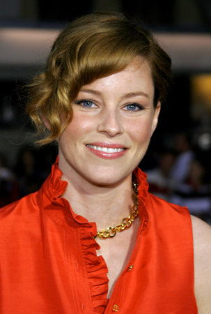 Elizabeth Banks at the Los Angeles Premiere of 'Knocked Up' held at the Mann Village Theatre in Westwood, USA on May 21, 2007.のeditorial素材