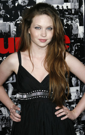 Daveigh Chase at the season 3 premiere of HBO's 'Entourage' held at the Cinerama Dome in Hollywood, USA on April 5, 2007.のeditorial素材