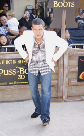 Antonio Banderas at the Los Angeles premiere of 'Puss In Boots' held at the Regency Village Theater in Westwood, USA on October 23, 2011.のeditorial素材