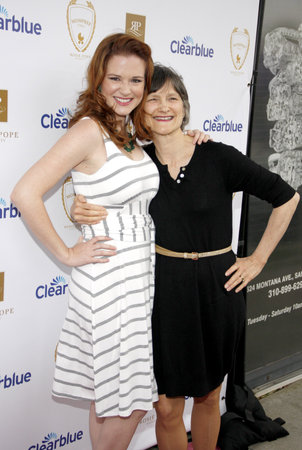 SANTA MONICA, CA - MARCH 29, 2012: Sarah Drew at the Rosie Pope Maternity Store Opening in Santa Monica, USA on March 29, 2012.のeditorial素材