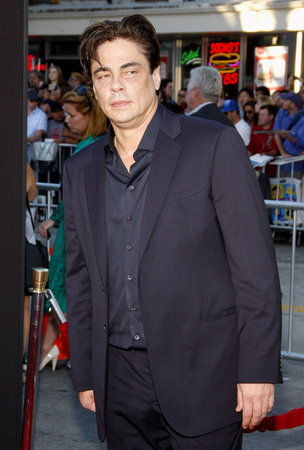 Benicio Del Toro at the Los Angeles premiere of 'Savages" held at the Mann Village Theater in Westwood on June 25, 2012.のeditorial素材