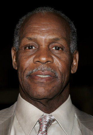 Danny Glover at the Los Angeles premiere of 'Shooter' held at the Mann Village Theatre in Westwood, USA on March 8, 2007.のeditorial素材