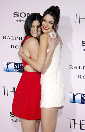 Kendall Jenner and Kylie Jenner at the Los Angeles premiere of 'The Vow' held at the Grauman's Chinese Theatre in Hollywood, USA on February 6, 2012.のeditorial素材