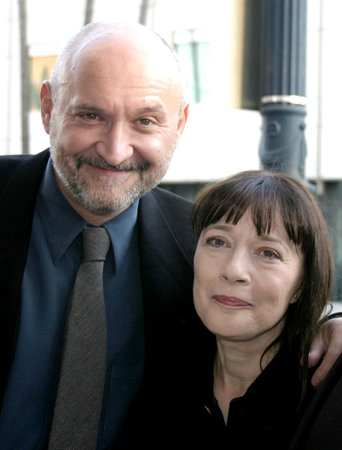 BEVERLY HILLS, CA - SEPTEMBER 23, 2004: Frank Darabont and Niki Marvin at the 10th Anniversary Screening of 'The Shawshank Redemption' held at the AMPAS in Beverly Hills, USA on September 23, 2004.のeditorial素材