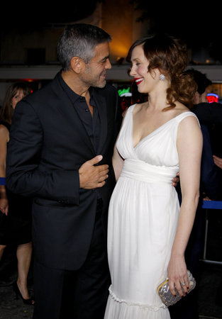 George Clooney and Vera Farmiga at the Los Angeles Premiere of "Up In The Air" held at the Mann Village Theater in Westwood, USA on November 30, 2009.のeditorial素材