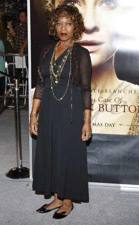 Alfre Woodard at the Los Angeles premiere of 'The Curious Case Of Benjamin Button' held at the Mann's Village Theater in Westwood, USA on December 8, 2008.のeditorial素材