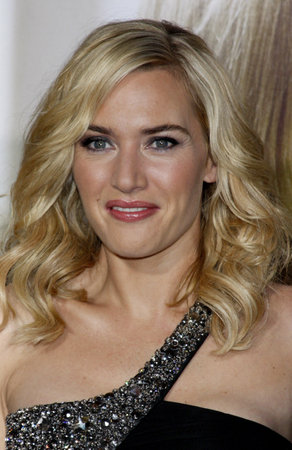 Kate Winslet at the World premiere of "Revolutionary Road" held at the Mann Village Theater in Westwood, USA on August 15, 2008.のeditorial素材