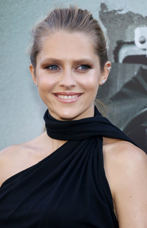 Teresa Palmer at the Los Angeles premiere of &#39;Lights Out&#39; held at the TCL Chinese Theater in Hollywood, USA on July 20, 2016.のeditorial素材