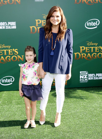 Tiffani Thiessen at the World premiere of 'Pete's Dragon' held at the El Capitan Theatre in Hollywood, USA on August 8, 2016.のeditorial素材