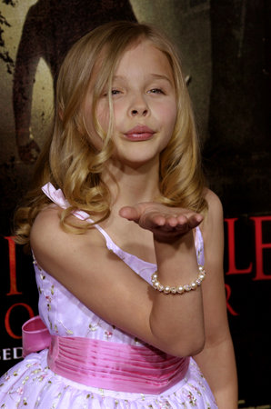 Chloe Grace Moretz at the World premiere of "Amityville Horror" at the Arclight Cinerama Dome in Hollywood, USA on April 7, 2005.のeditorial素材