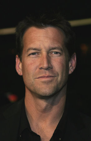 James Denton at the Los Angeles premiere of "Miss Congeniality 2: Armed and Fabulous" held at the Grauman's Chinese Theatre in Hollywood, USA on March 23, 2005.のeditorial素材