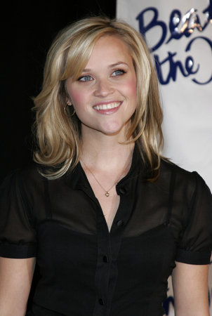 Reese Witherspoon at the Children's Defense Fund's 15th Annual Los Angeles "Beat The Odds" Awards held at the Beverly Hills Hotel Beverly Hills, USA on October 6, 2005.のeditorial素材