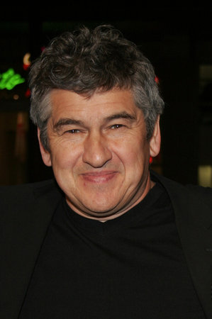 Richard Loncraine at the World premiere of "Firewall" held at the Grauman's Chinese Theatre in Hollywood, USA on February 2, 2006 .のeditorial素材