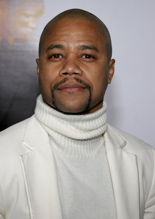 Cuba Gooding Jr. at the Los Angeles premiere of "The Pursuit of Happyness" held at the Mann Village Theater in Westwood, USA on December 7, 2006.のeditorial素材