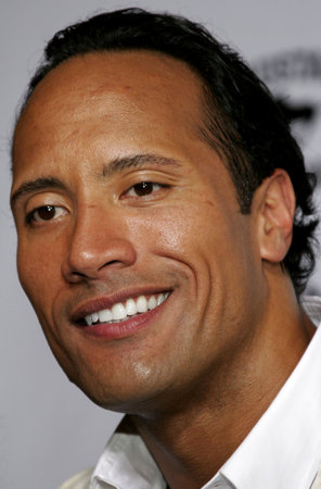 Dwayne 'The Rock' Johnson at the Los Angeles premiere of "Gridiron Gang" held at the Grauman's Chinese Theatre in Hollywood, California, United States on September 5, 2006.のeditorial素材