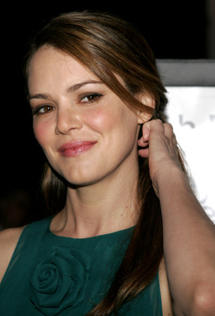 Jacinda Barrett at the Los Angeles premiere of "The Last Kiss" held at the Directors Guild of America in Hollywood, USA on September 13, 2006.のeditorial素材