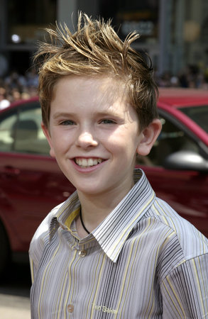 Freddie Highmore at the Los Angeles premiere of "Charlie and the Chocolate Factory" held at the Grauman's Chinese Theatre in Hollywood, USA on July 10, 2005.のeditorial素材