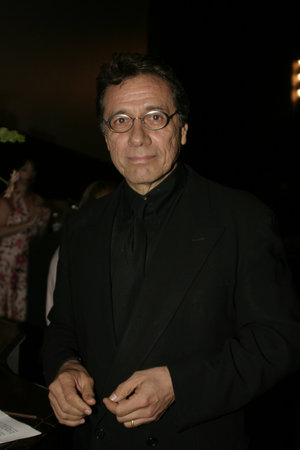 Edward James Olmos at the 8th Los Angeles Latino International Film Festival held at the Egyptian Theater in Hollywood, USA on July 16, 2004.のeditorial素材