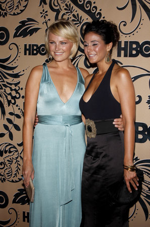 Malin Akerman and Emmanuelle Chriqui at the HBO POST EMMY Party held at the Pacific Design Center in West Hollywood, USA on September 20, 2009.のeditorial素材