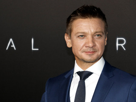 Jeremy Renner at the Los Angeles premiere of 'Arrival' held at the Regency Village Theater in Westwood, USA on November 6, 2016.のeditorial素材