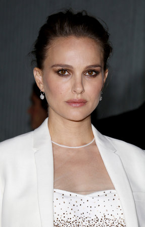 Natalie Portman at the AFI FEST 2016 Centerpiece Gala Screening of 'Jackie' held at the TCL Chinese Theatre in Hollywood, USA on November 14, 2016.のeditorial素材