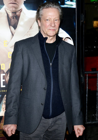 Chris Cooper at the Los Angeles premiere of 'Live By Night' held at the TCL Chinese Theatre in Hollywood, USA on January 9, 2017.のeditorial素材