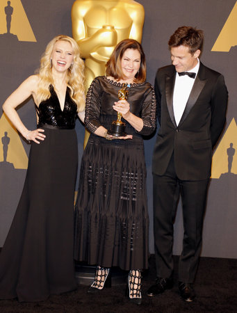 Colleen Atwood, Jason Bateman and Kate McKinnon at the 89th Annual Academy Awards - Press Room held at the Hollywood and Highland Center in Hollywood, USA on February 26, 2017.のeditorial素材
