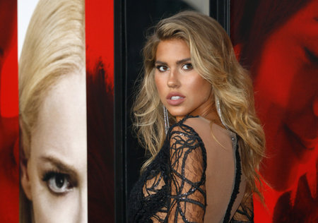 Kara Del Toro at the Los Angeles premiere of 'Unforgettable' held at the TCL Chinese Theatre in Hollywood, USA on April 18, 2017.のeditorial素材