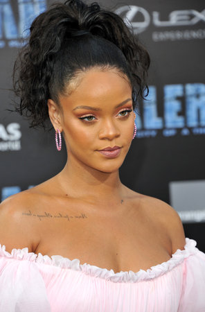 Rihanna at the World premiere of 'Valerian And The City Of A Thousand Planets' held at the TCL Chinese Theatre in Hollywood, USA on July 17, 2017.のeditorial素材