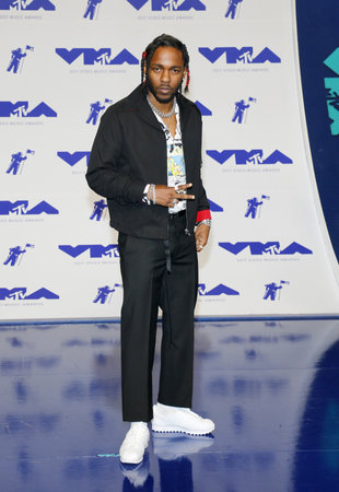 Kendrick Lamar at the 2017 MTV Video Music Awards held at the Forum in Inglewood, USA on August 27, 2017.のeditorial素材