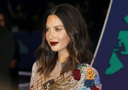 Olivia Munn at the 2017 MTV Video Music Awards held at the Forum in Inglewood, USA on August 27, 2017.のeditorial素材