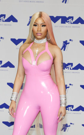 Nicki Minaj at the 2017 MTV Video Music Awards held at the Forum in Inglewood, USA on August 27, 2017.のeditorial素材