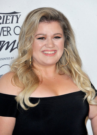 Kelly Clarkson at the Variety's Power Of Women: Los Angeles held at the Beverly Wilshire Four Seasons Hotel in Beverly Hills, USA on October 13, 2017.のeditorial素材