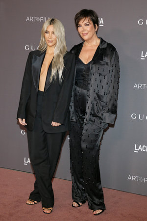 Kris Jenner and Kim Kardashian at the 2017 LACMA Art + Film Gala held at the LACMA in Los Angeles, USA on November 4, 2017.のeditorial素材